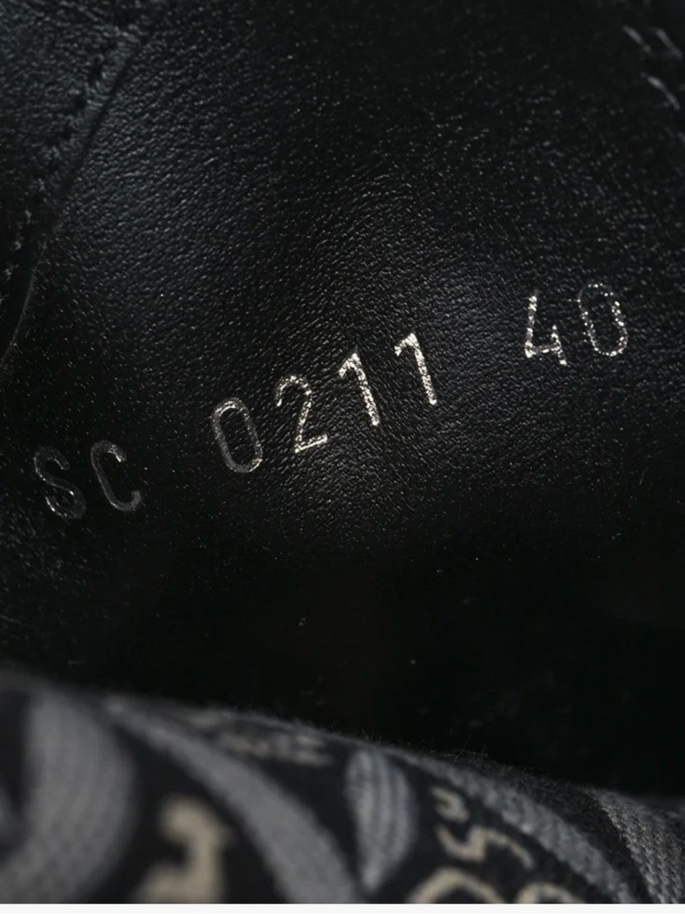 Boot - Picture 7 of 15